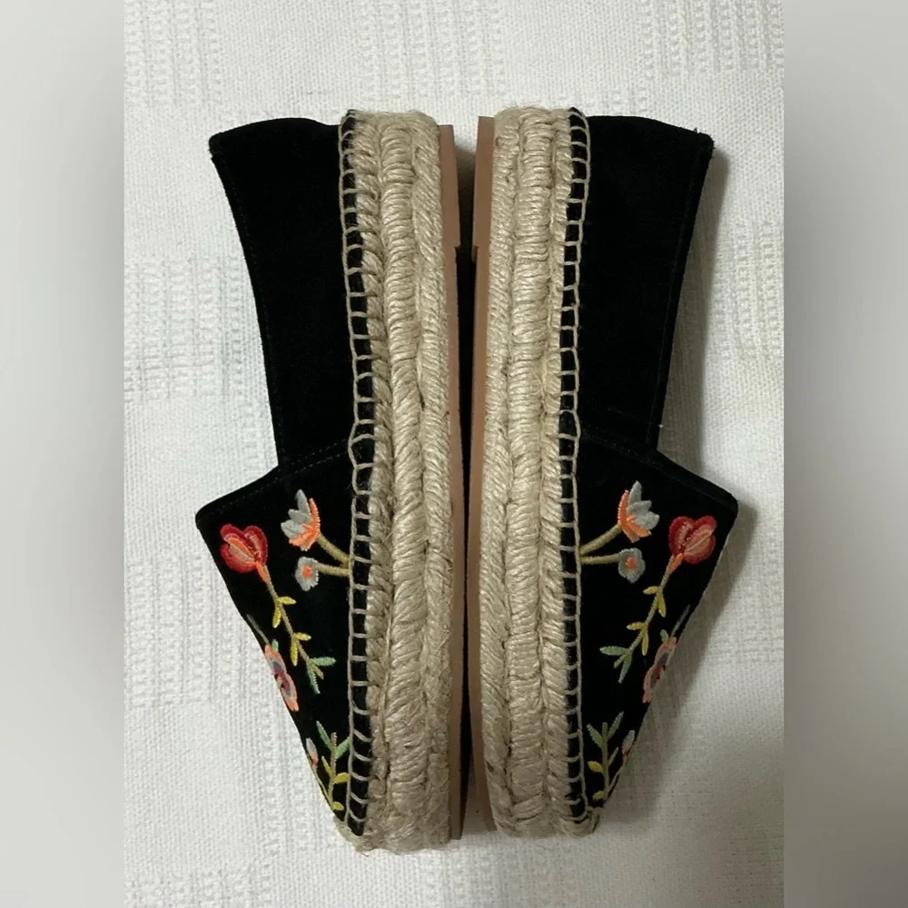 Johnny Was Embroiled Espadrilles Size 6M